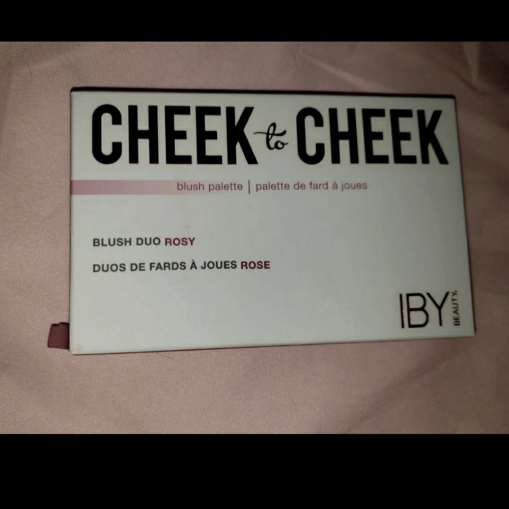 IBY Beauty Cheek to Cheek blush pallette
